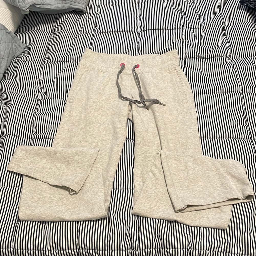 Lululemon Ladies Sweatpants